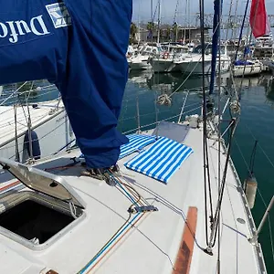  Botel Acogedor Velero En El Forum Spain